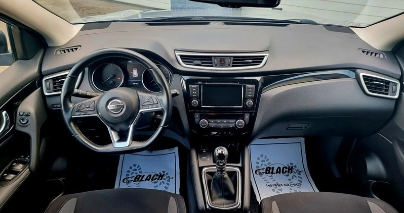 Nissan Qashqai cena 73850 przebieg: 84000, rok produkcji 2019 z Łaszczów małe 211